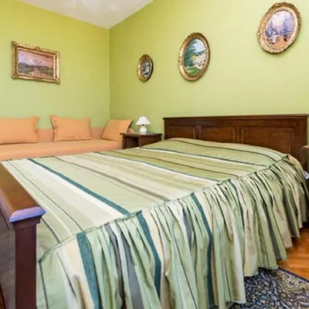 Sea View - Double With Shared Bathroom And Balcony Apartamento